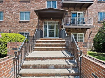 4 Church St, Malden, Massachusetts, 2 Bedrooms Bedrooms, 5 Rooms Rooms,1 BathroomBathrooms,Residential Lease,For Rent,Church St,73406916 4 Church St, Malden, Massachusetts, 2 Bedrooms Bedrooms, 5 Rooms Rooms,1 BathroomBathrooms,Residential Lease,For Rent,Church St,73406916