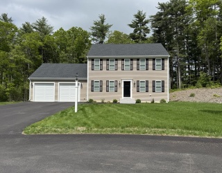 18 Grace Street, Middleboro, Massachusetts, 3 Bedrooms Bedrooms, 7 Rooms Rooms,2.5 BathroomsBathrooms,Residential Lease,For Rent,Grace Street,73376875