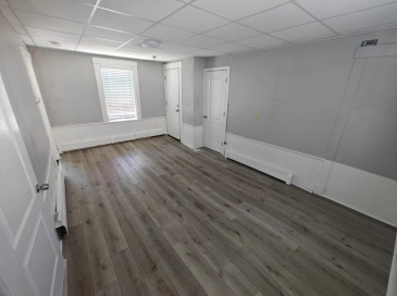 27 Vine St, Haverhill, Massachusetts, 1 Bedroom Bedrooms, 1 Room Rooms,1 BathroomBathrooms,Residential Lease,For Rent,Vine St,73402143 27 Vine St, Haverhill, Massachusetts, 1 Bedroom Bedrooms, 1 Room Rooms,1 BathroomBathrooms,Residential Lease,For Rent,Vine St,73402143