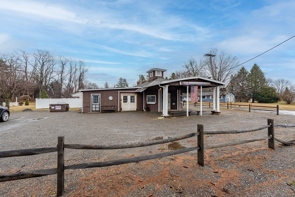 336 West St, Hatfield, Massachusetts, ,Commercial Lease,For Rent,West St,73347957