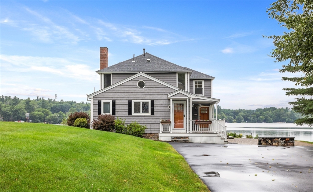 3 Appian Way, Westford, Massachusetts, 3 Bedrooms Bedrooms, 6 Rooms Rooms,2 BathroomsBathrooms,Residential Lease,For Rent,Appian Way,73404275