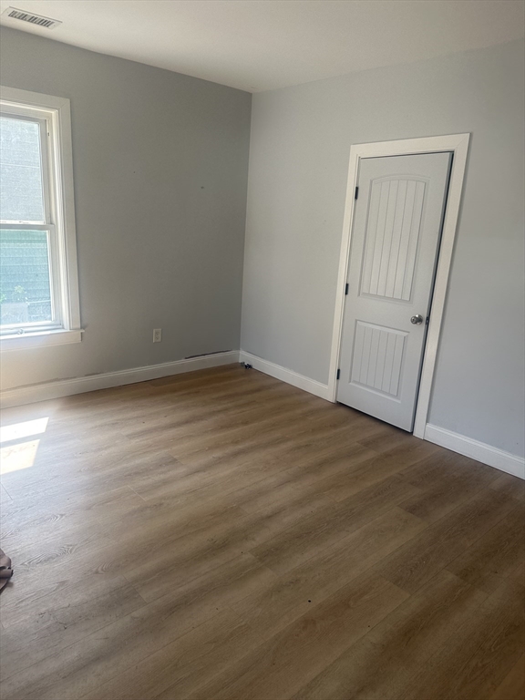 35 Philbrick Street, Boston, Massachusetts, 3 Bedrooms Bedrooms, 6 Rooms Rooms,1 BathroomBathrooms,Residential Lease,For Rent,Philbrick Street,73412288