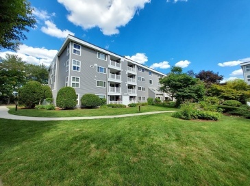 255 North Road, Chelmsford, Massachusetts, 2 Bedrooms Bedrooms, 5 Rooms Rooms,2 BathroomsBathrooms,Residential Lease,For Rent,North Road,73409452 255 North Road, Chelmsford, Massachusetts, 2 Bedrooms Bedrooms, 5 Rooms Rooms,2 BathroomsBathrooms,Residential Lease,For Rent,North Road,73409452