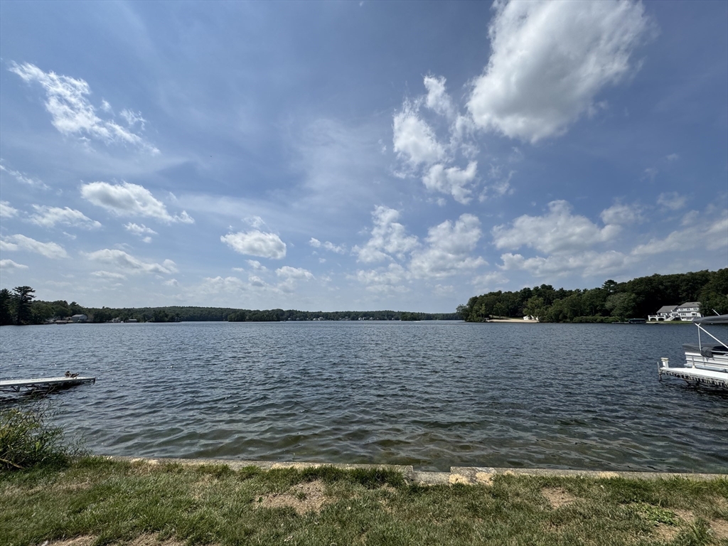 410 Eastside Road, Wrentham, Massachusetts, 1 Bedroom Bedrooms, 3 Rooms Rooms,1 BathroomBathrooms,Residential Lease,For Rent,Eastside Road,73412614