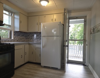 29 Marion, Chicopee, Massachusetts, 2 Bedrooms Bedrooms, 4 Rooms Rooms,1 BathroomBathrooms,Residential Lease,For Rent,Marion,73412881