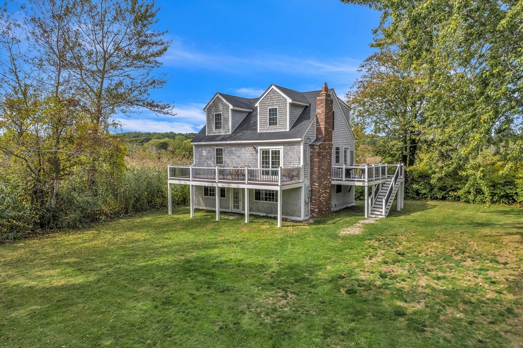 35 Holbrook Ave, Wellfleet, Massachusetts, 4 Bedrooms Bedrooms, 10 Rooms Rooms,3 BathroomsBathrooms,Residential,For Sale,Holbrook Ave,73412989