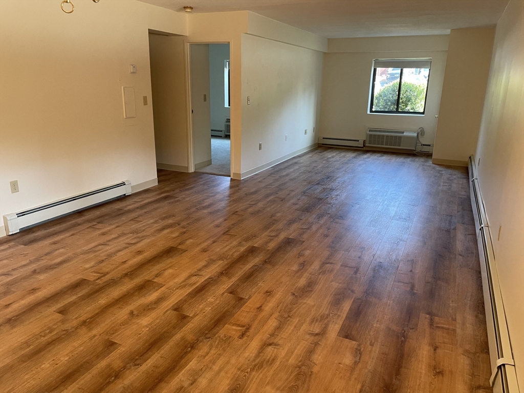 50 Cambridge Road, Woburn, Massachusetts, 1 Bedroom Bedrooms, 3 Rooms Rooms,1 BathroomBathrooms,Residential Lease,For Rent,Cambridge Road,73398534