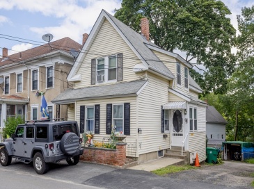 57 Clark, Clinton, Massachusetts, 3 Bedrooms Bedrooms, 6 Rooms Rooms,1 BathroomBathrooms,Residential,For Sale,Clark,73404198 57 Clark, Clinton, Massachusetts, 3 Bedrooms Bedrooms, 6 Rooms Rooms,1 BathroomBathrooms,Residential,For Sale,Clark,73404198