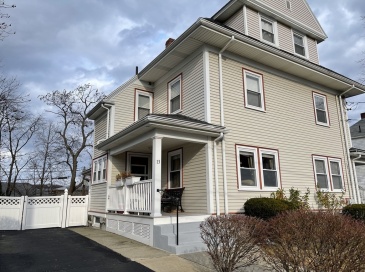 13 Union St, Watertown, Massachusetts, 4 Bedrooms Bedrooms, 8 Rooms Rooms,1.5 BathroomsBathrooms,Residential Lease,For Rent,Union St,73413167