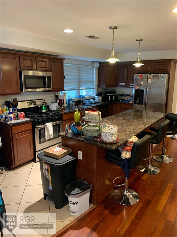2953 Washington Street, Boston, Massachusetts, 4 Bedrooms Bedrooms, 9 Rooms Rooms,2 BathroomsBathrooms,Residential Lease,For Rent,Washington Street,73361621
