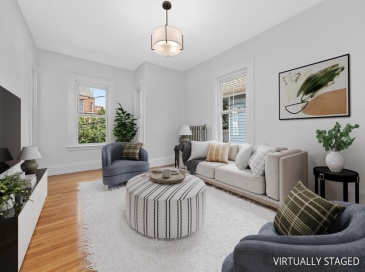 9 Kingman Road, Somerville, Massachusetts, 4 Bedrooms Bedrooms, 7 Rooms Rooms,2 BathroomsBathrooms,Residential Lease,For Rent,Kingman Road,73397782