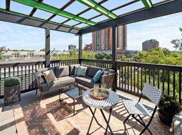 3 Blackstone, Cambridge, Massachusetts, 3 Bedrooms Bedrooms, 5 Rooms Rooms,3 BathroomsBathrooms,Residential Lease,For Rent,Blackstone,73400497