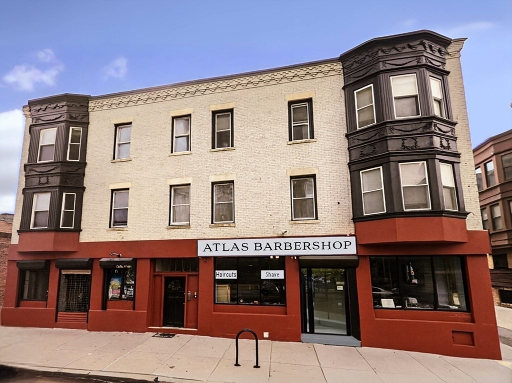 820-824 Huntington Ave, Boston, Massachusetts, 10 Bedrooms Bedrooms, 19 Rooms Rooms,5 BathroomsBathrooms,Residential Income,For Sale,Huntington Ave,73413517