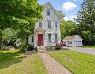 225 Pleasant St, Weymouth, Massachusetts, 4 Bedrooms Bedrooms, 10 Rooms Rooms,2 BathroomsBathrooms,Residential Income,For Sale,Pleasant St,73382407