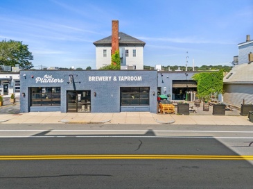 232 Rantoul St, Beverly, Massachusetts, ,Commercial Sale,For Sale,Rantoul St,73414039