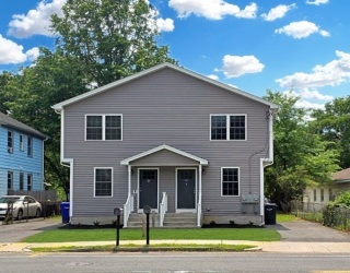 42-44 Harvey St, Springfield, Massachusetts, 6 Bedrooms Bedrooms, 12 Rooms Rooms,4 BathroomsBathrooms,Residential Income,For Sale,Harvey St,73384714