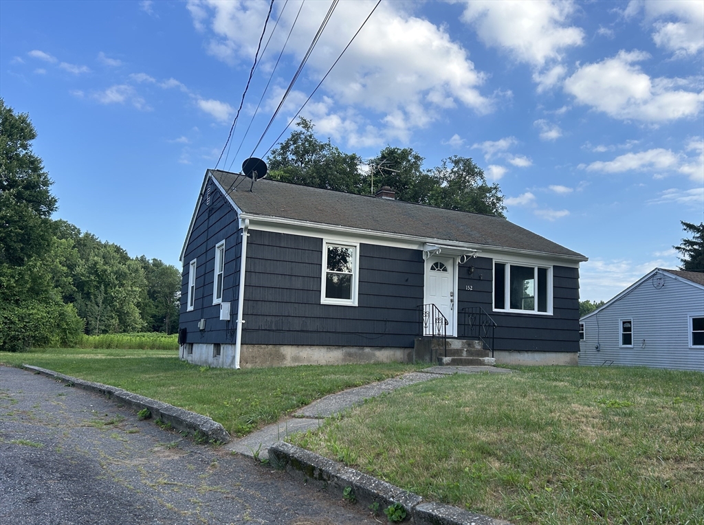 152 Cottage Road, Enfield, Connecticut, 2 Bedrooms Bedrooms, 4 Rooms Rooms,1 BathroomBathrooms,Residential Lease,For Rent,Cottage Road,73399669