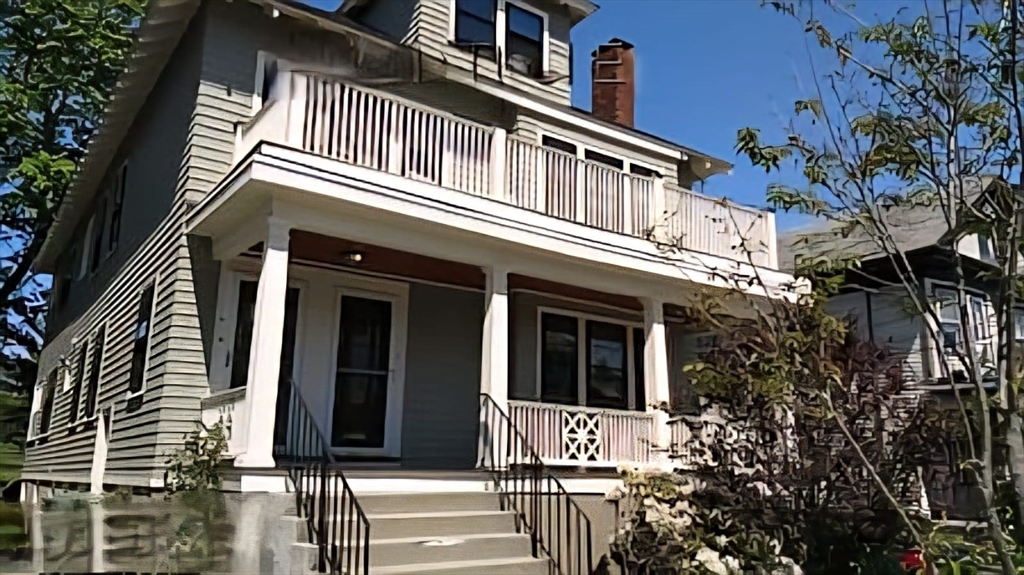 35 Commonwealth Street, Watertown, Massachusetts, 2 Bedrooms Bedrooms, 6 Rooms Rooms,1 BathroomBathrooms,Residential Lease,For Rent,Commonwealth Street,73409161