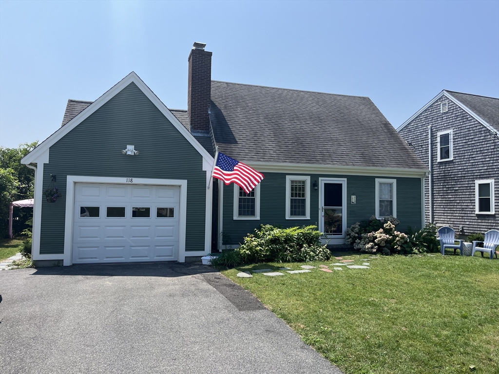 118 Knott Ave, Sandwich, Massachusetts, 3 Bedrooms Bedrooms, 7 Rooms Rooms,2 BathroomsBathrooms,Residential Lease,For Rent,Knott Ave,73415602