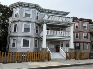 23 Roseland St., Boston, Massachusetts, 6 Bedrooms Bedrooms, 15 Rooms Rooms,3 BathroomsBathrooms,Residential Income,For Sale,Roseland St.,73415634