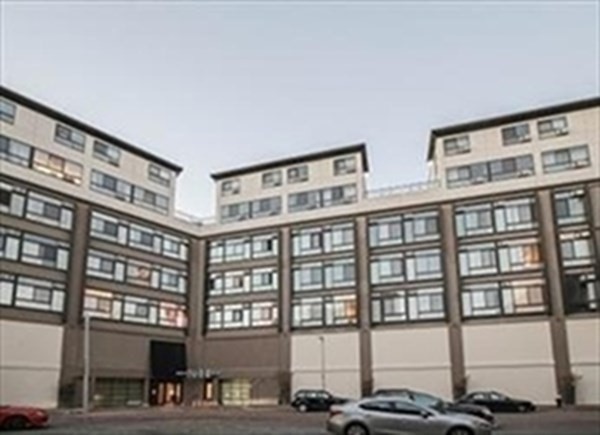 12 Stoneholm Street, Boston, Massachusetts, 3 Bedrooms Bedrooms, 5 Rooms Rooms,1.5 BathroomsBathrooms,Residential Lease,For Rent,Stoneholm Street,73360685